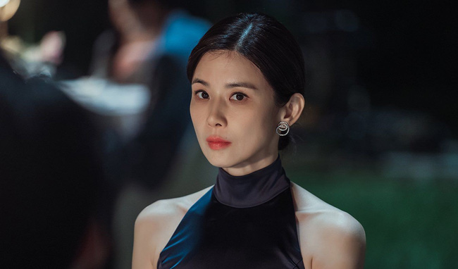 Chồng thuê chung cư đắt đỏ cho bồ, tôi đến tận nơi dúi vào tay 'tiểu tam' cuốn sổ khiến cô ta sợ hãi quỳ xin Chồng thuê chung cư đắt đỏ cho bồ, tôi đến tận nơi dúi vào tay 'tiểu tam' cuốn sổ khiến cô ta sợ hãi quỳ xin
