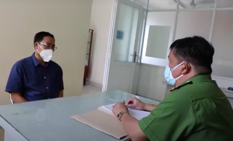 Đổi tội danh người đàn ông xưng 'Ban chỉ đạo quận 7' Đổi tội danh người đàn ông xưng 'Ban chỉ đạo quận 7'