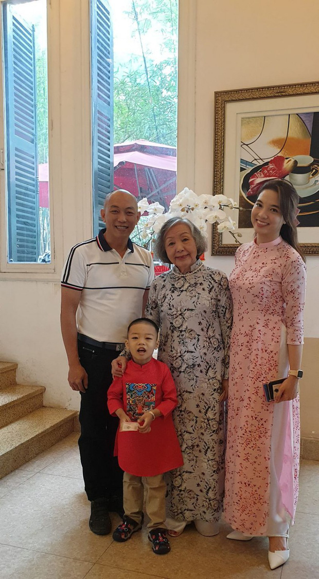 Gia tộc Sơn Kim Group: Hành trình 'thâu tóm' hàng loạt lĩnh vực hái cả nghìn tỷ đồng, xây nhà siêu sang chiều chuộng giới thượng lưu - 11 Gia tộc Sơn Kim Group: Hành trình 'thâu tóm' hàng loạt lĩnh vực hái cả nghìn tỷ đồng, xây nhà siêu sang chiều chuộng giới thượng lưu - 11