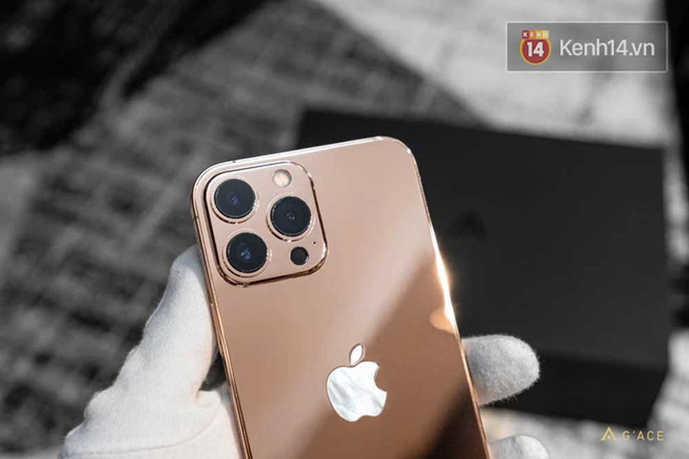 'Lác mắt' với iPhone 13 Pro Max mạ vàng có giá hơn 130 triệu đồng được chế tác tại Việt Nam 'Lác mắt' với iPhone 13 Pro Max mạ vàng có giá hơn 130 triệu đồng được chế tác tại Việt Nam