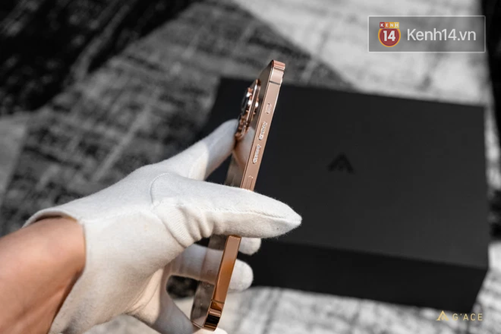 'Lác mắt' với iPhone 13 Pro Max mạ vàng có giá hơn 130 triệu đồng được chế tác tại Việt Nam - 5 'Lác mắt' với iPhone 13 Pro Max mạ vàng có giá hơn 130 triệu đồng được chế tác tại Việt Nam - 5