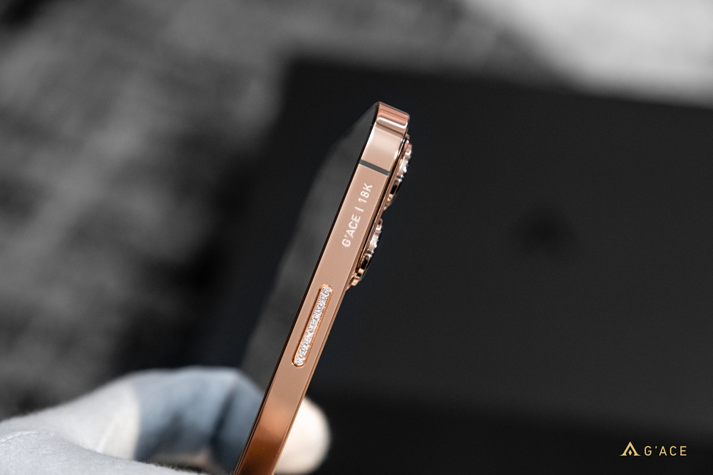'Lác mắt' với iPhone 13 Pro Max mạ vàng có giá hơn 130 triệu đồng được chế tác tại Việt Nam - 1 'Lác mắt' với iPhone 13 Pro Max mạ vàng có giá hơn 130 triệu đồng được chế tác tại Việt Nam - 1