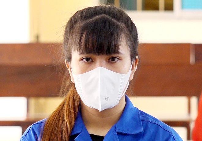 Bắt tạm giam đối tượng lừa đảo gần 1 tỷ đồng để đánh bạc online - 1 Bắt tạm giam đối tượng lừa đảo gần 1 tỷ đồng để đánh bạc online - 1