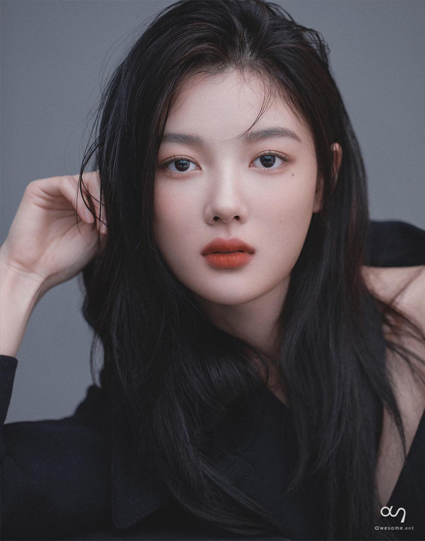 6 sao Hàn đóng phim cực xịn mà chưa từng học diễn xuất: Kim Yoo Jung là thiên tài bẩm sinh, ác nhân Squid Game nhập vai như 'thánh' - 10 6 sao Hàn đóng phim cực xịn mà chưa từng học diễn xuất: Kim Yoo Jung là thiên tài bẩm sinh, ác nhân Squid Game nhập vai như 'thánh' - 10