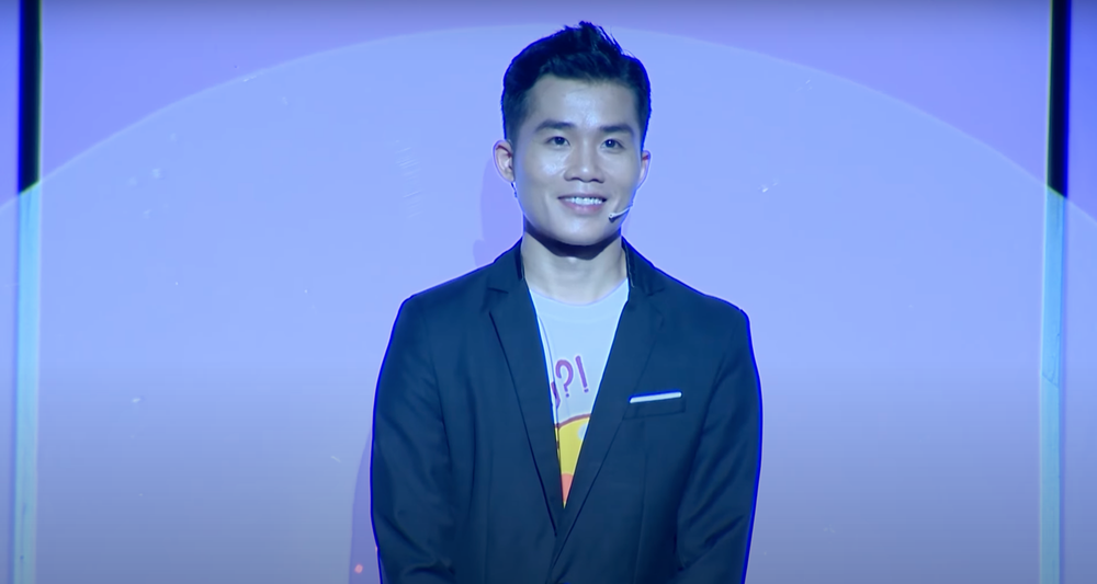 Từ chối anh chàng diễn viên vì 'hứng thú' với người khác, nữ chính bất ngờ 'quay xe' khiến tất cả hốt hoảng - 2 Từ chối anh chàng diễn viên vì 'hứng thú' với người khác, nữ chính bất ngờ 'quay xe' khiến tất cả hốt hoảng - 2