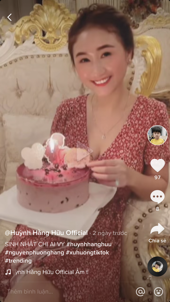 Tỷ phú 9 tuổi Đại Nam đã có 1 hành động hé lộ mối quan hệ chị dâu - em chồng trong nhà siêu giàu - 3 Tỷ phú 9 tuổi Đại Nam đã có 1 hành động hé lộ mối quan hệ chị dâu - em chồng trong nhà siêu giàu - 3