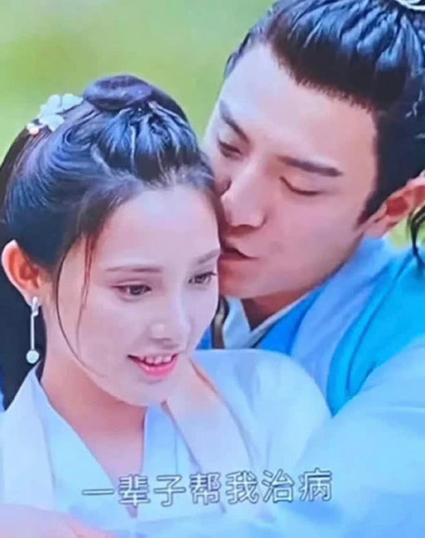 Bành Tiểu Nhiễm 'cứng người' khi bị bạn diễn nam hôn như... hút thùy não ở phim mới, xem ra nụ hôn khói thuốc còn đỡ chán! Bành Tiểu Nhiễm 'cứng người' khi bị bạn diễn nam hôn như... hút thùy não ở phim mới, xem ra nụ hôn khói thuốc còn đỡ chán!