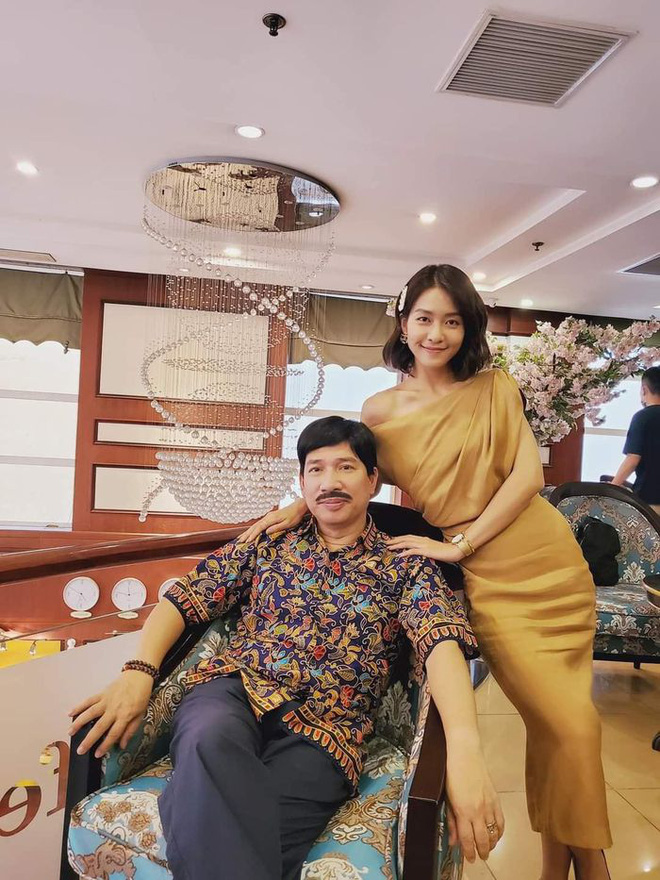 Khả Ngân - Thanh Sơn (11 Tháng 5 Ngày): Chẳng biết có phim giả tình thật không nhưng style ăn rơ quá, khiến fan chèo thuyền lia lịa! - 5 Khả Ngân - Thanh Sơn (11 Tháng 5 Ngày): Chẳng biết có phim giả tình thật không nhưng style ăn rơ quá, khiến fan chèo thuyền lia lịa! - 5