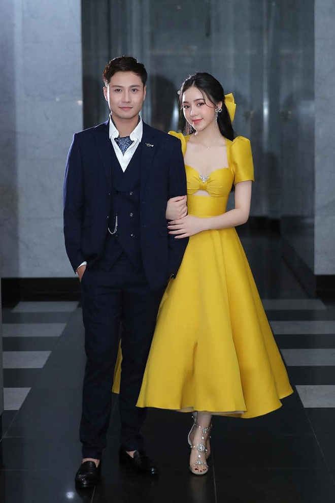 Khả Ngân - Thanh Sơn (11 Tháng 5 Ngày): Chẳng biết có phim giả tình thật không nhưng style ăn rơ quá, khiến fan chèo thuyền lia lịa! - 25 Khả Ngân - Thanh Sơn (11 Tháng 5 Ngày): Chẳng biết có phim giả tình thật không nhưng style ăn rơ quá, khiến fan chèo thuyền lia lịa! - 25