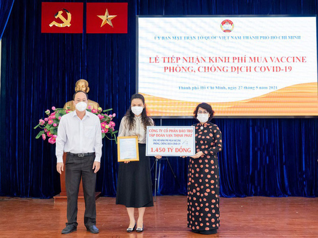 Loạt doanh nhân trẻ nổi bật: Toàn những gương mặt tài sắc vẹn toàn, có người mới 20 tuổi đã là Phó chủ tịch tập đoàn lớn - 5 Loạt doanh nhân trẻ nổi bật: Toàn những gương mặt tài sắc vẹn toàn, có người mới 20 tuổi đã là Phó chủ tịch tập đoàn lớn - 5