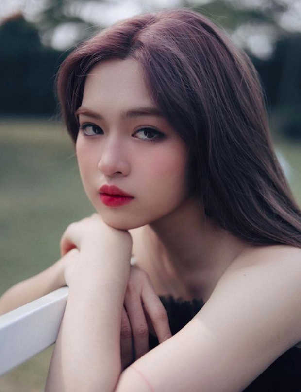 Đỗ Khánh Vân: Yêu không có tiền thì cạp đất mà ăn chỉ dành cho người bị liệt tay chân, chứ tỉnh táo hỗ trợ nhau giàu lẹ hơn lúc một mình! Đỗ Khánh Vân: Yêu không có tiền thì cạp đất mà ăn chỉ dành cho người bị liệt tay chân, chứ tỉnh táo hỗ trợ nhau giàu lẹ hơn lúc một mình!