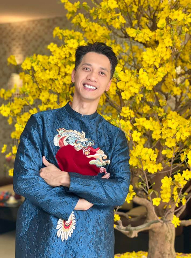 Thanh niên vô danh ngồi ghế đá công viên 12 năm trước giờ đã là chủ tịch ngân hàng ACB - 4 Thanh niên vô danh ngồi ghế đá công viên 12 năm trước giờ đã là chủ tịch ngân hàng ACB - 4
