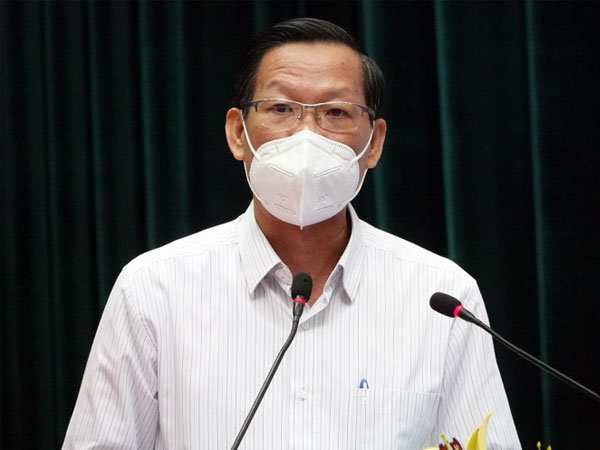 Chủ tịch Phan Văn Mãi: 'Đến tháng 11, TP.HCM cũng chưa thể bình thường mới' Chủ tịch Phan Văn Mãi: 'Đến tháng 11, TP.HCM cũng chưa thể bình thường mới'