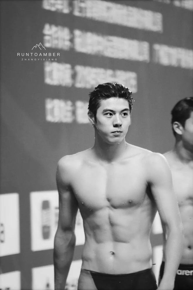 Phát hiện mới của hội mê trai đẹp: Nam thần bơi lội với combo mặt thư sinh + body khét lẹt, mới 20 tuổi đã 'bén' chấn động - 9 Phát hiện mới của hội mê trai đẹp: Nam thần bơi lội với combo mặt thư sinh + body khét lẹt, mới 20 tuổi đã 'bén' chấn động - 9