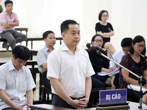 16 người đứng đầu bị xử lý hình sự vì để xảy ra tham nhũng 16 người đứng đầu bị xử lý hình sự vì để xảy ra tham nhũng