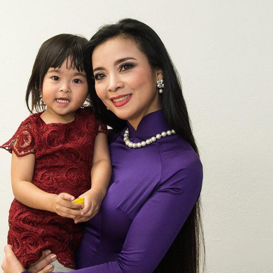 Con gái Bảo Quốc: 'Phải trừng phạt thích đáng những nghệ sĩ lợi dụng lòng tin khán giả' - 3 Con gái Bảo Quốc: 'Phải trừng phạt thích đáng những nghệ sĩ lợi dụng lòng tin khán giả' - 3