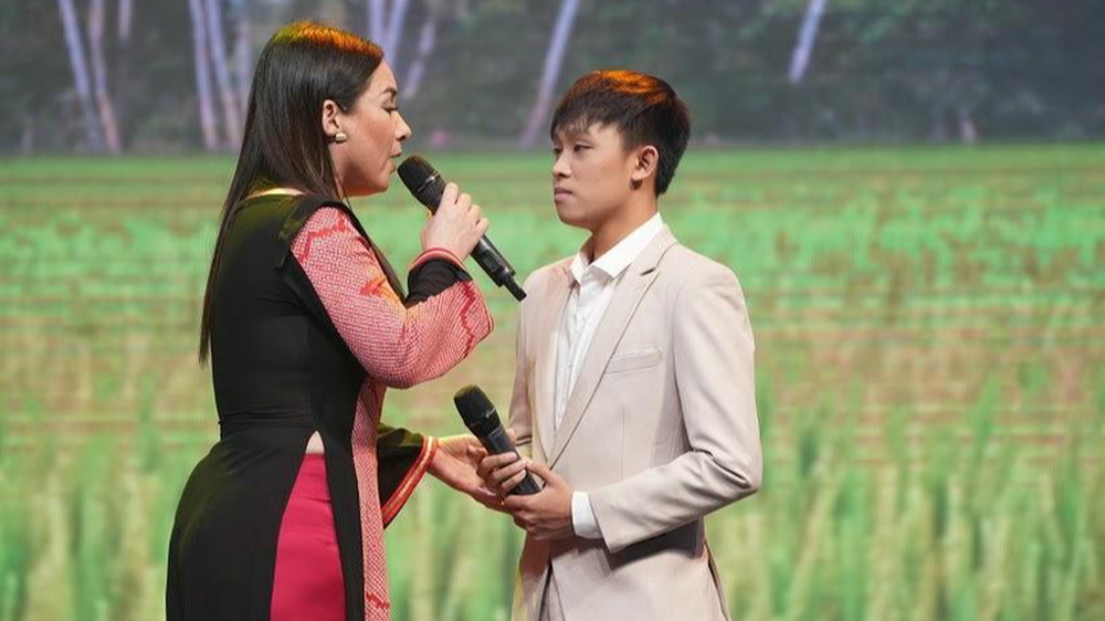 'Rất nhiều show không trả cát xê cho Hồ Văn Cường vì không có nhu cầu mời diễn' - 1 'Rất nhiều show không trả cát xê cho Hồ Văn Cường vì không có nhu cầu mời diễn' - 1