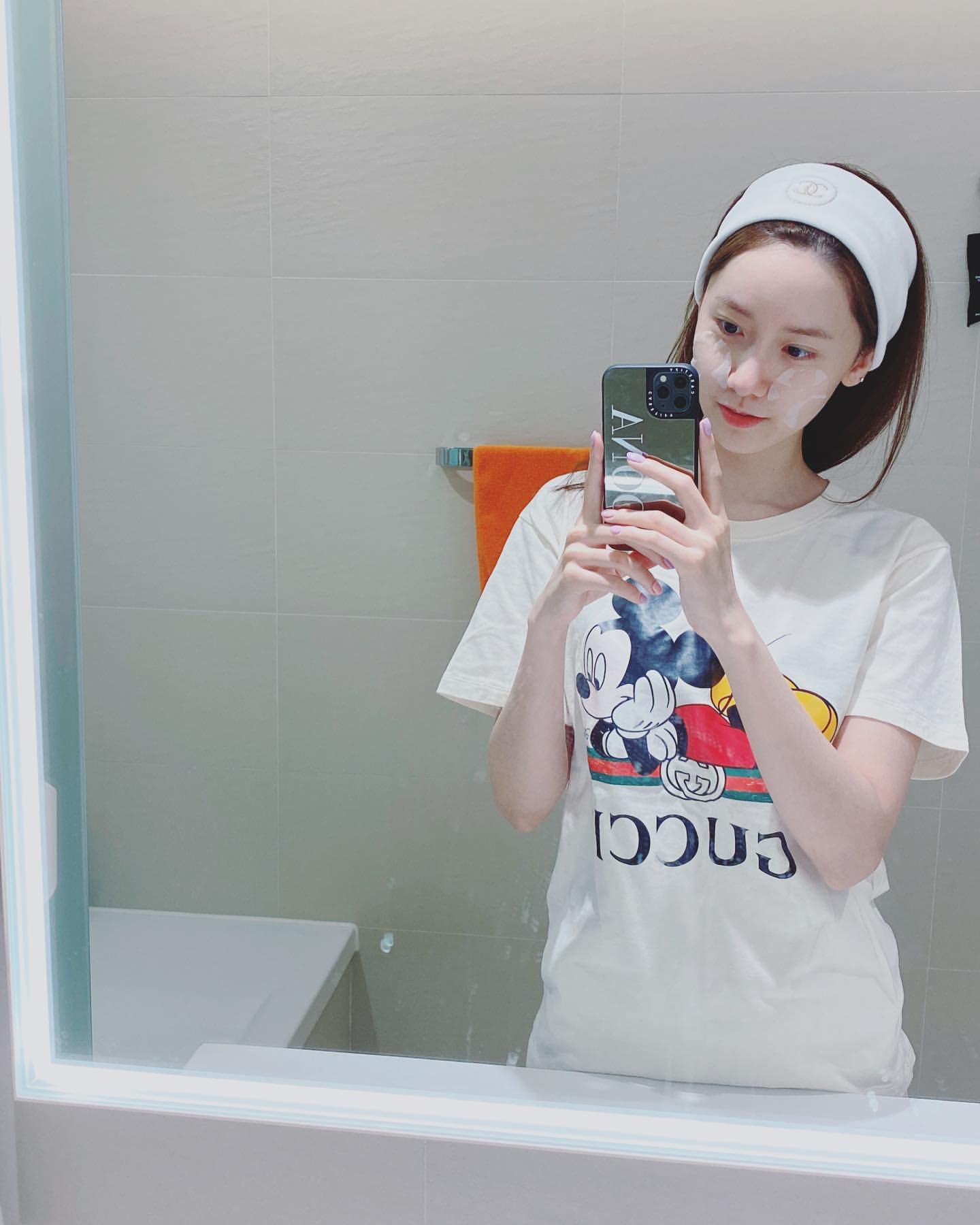 Yoona có 5 chiêu ngừa lão hóa cực đỉnh, nhất là tips chọn serum theo độ tuổi ít người biết - 8 Yoona có 5 chiêu ngừa lão hóa cực đỉnh, nhất là tips chọn serum theo độ tuổi ít người biết - 8