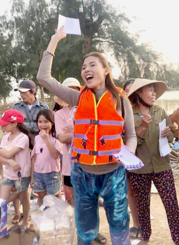 Thuý Diễm tung sao kê sau khi bị gọi tên: Chỉ giải trình đúng người đủ điều kiện, sẵn sàng phối hợp với cơ quan điều tra! - 3 Thuý Diễm tung sao kê sau khi bị gọi tên: Chỉ giải trình đúng người đủ điều kiện, sẵn sàng phối hợp với cơ quan điều tra! - 3