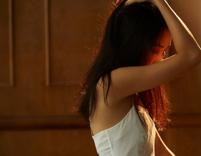 Rơi vào tình yêu với chân ái đời mình, đến lần thứ 3 chung giường cô gái 28 tuổi mới hoang mang phát hiện một sự thật sốc - 1 Rơi vào tình yêu với chân ái đời mình, đến lần thứ 3 chung giường cô gái 28 tuổi mới hoang mang phát hiện một sự thật sốc - 1