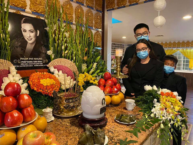 Hé lộ di nguyện cuối cùng của Phi Nhung: Tro cốt sẽ được đưa về Việt Nam 1 lần trước khi được rải xuống biển - 2 Hé lộ di nguyện cuối cùng của Phi Nhung: Tro cốt sẽ được đưa về Việt Nam 1 lần trước khi được rải xuống biển - 2