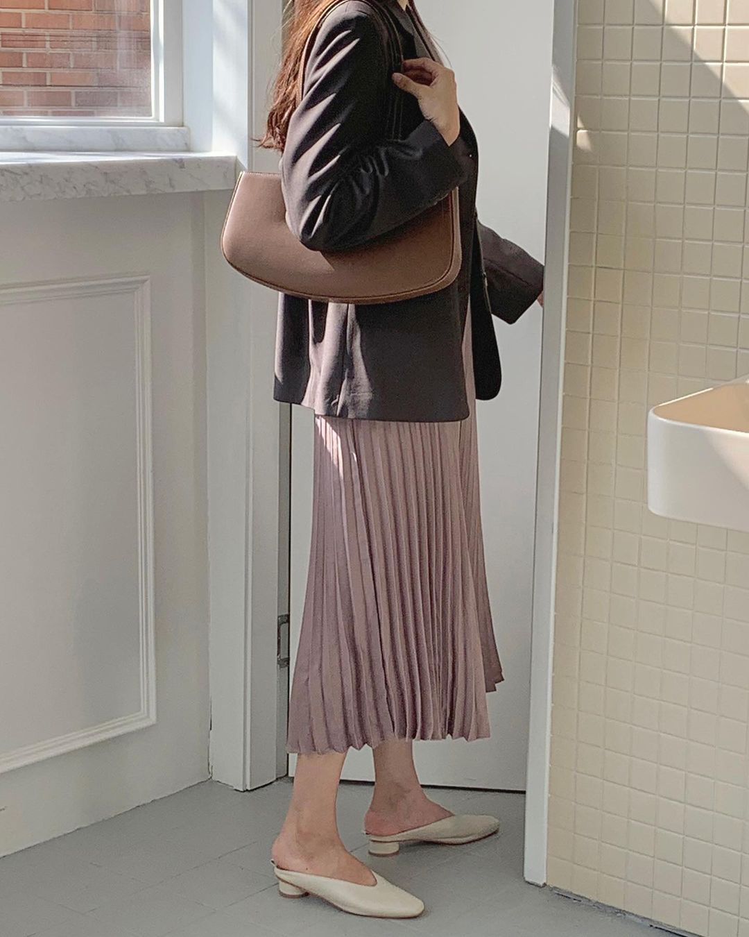 Trùm diện chân váy xếp ly đẹp chính là Công nương Diana, bà có 2 cách mix 'để đời' dành cho phái đẹp - 15 Trùm diện chân váy xếp ly đẹp chính là Công nương Diana, bà có 2 cách mix 'để đời' dành cho phái đẹp - 15