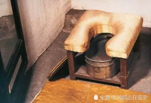 Suốt 300 năm chẳng có lấy một nhà vệ sinh trong 9.999 căn phòng, Tử Cấm Thành tồn tại ra sao với cả trăm ngàn người? - 2 Suốt 300 năm chẳng có lấy một nhà vệ sinh trong 9.999 căn phòng, Tử Cấm Thành tồn tại ra sao với cả trăm ngàn người? - 2