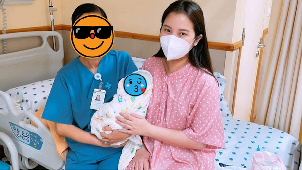 HOT: TGĐ Phan Thành và Primmy Trương đã đón quý tử đầu lòng, không phải đồn gì nữa vì mẹ vợ chính thức công khai HOT: TGĐ Phan Thành và Primmy Trương đã đón quý tử đầu lòng, không phải đồn gì nữa vì mẹ vợ chính thức công khai