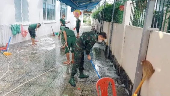 Ai ở nhà hay bị mẹ mắng vì không dọn phòng thì vào mà xem các chú bộ đội này: Phải theo học tác phong 1 chuyến quá! - 2 Ai ở nhà hay bị mẹ mắng vì không dọn phòng thì vào mà xem các chú bộ đội này: Phải theo học tác phong 1 chuyến quá! - 2