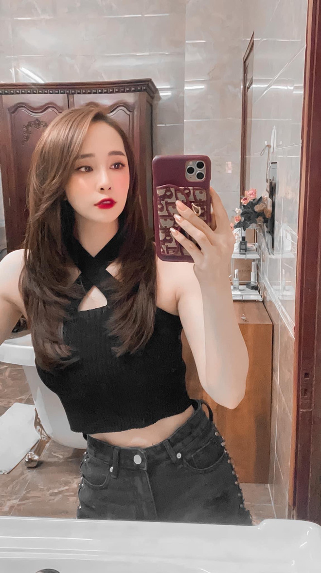 Quỳnh Nga chỉ nói 1 câu, làm rõ luôn mối quan hệ với Việt Anh nhưng có đáng tin không đây? Quỳnh Nga chỉ nói 1 câu, làm rõ luôn mối quan hệ với Việt Anh nhưng có đáng tin không đây?