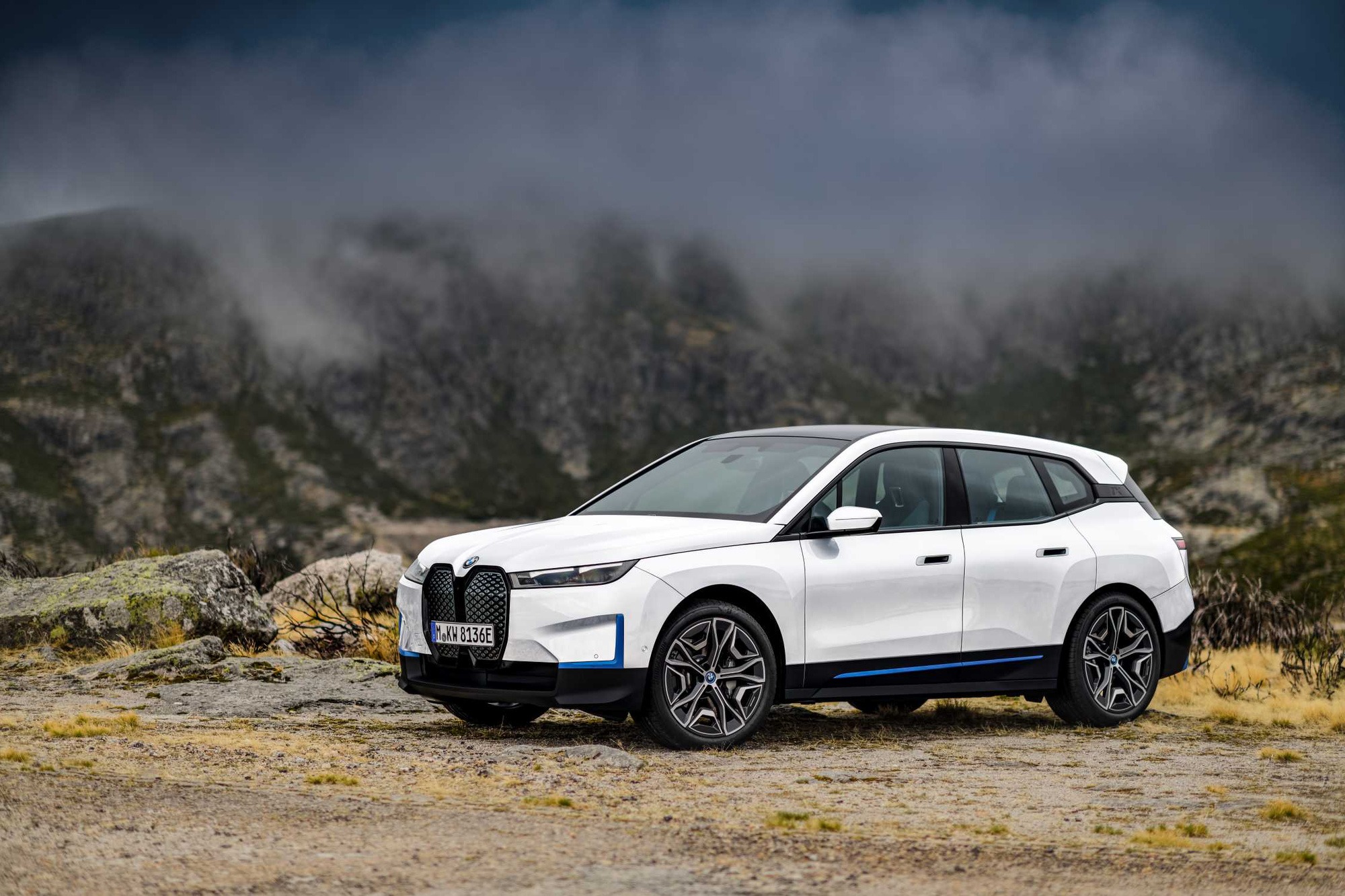 BMW thừa nhận đang làm điều mà hàng triệu 'fan' trên toàn cầu không mong muốn - 1 BMW thừa nhận đang làm điều mà hàng triệu 'fan' trên toàn cầu không mong muốn - 1