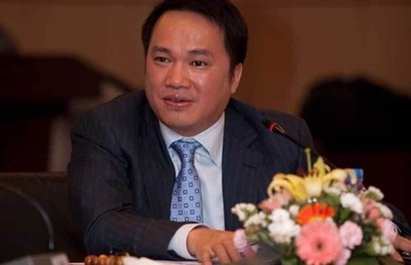 Tỷ phú Hồ Hùng Anh thắng lớn, trụ vững vị trí số 1, vợ lên top 3 Tỷ phú Hồ Hùng Anh thắng lớn, trụ vững vị trí số 1, vợ lên top 3
