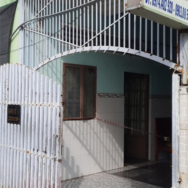 Hai mẹ con tử vong trong phòng trọ để lại thư tuyệt mệnh Hai mẹ con tử vong trong phòng trọ để lại thư tuyệt mệnh