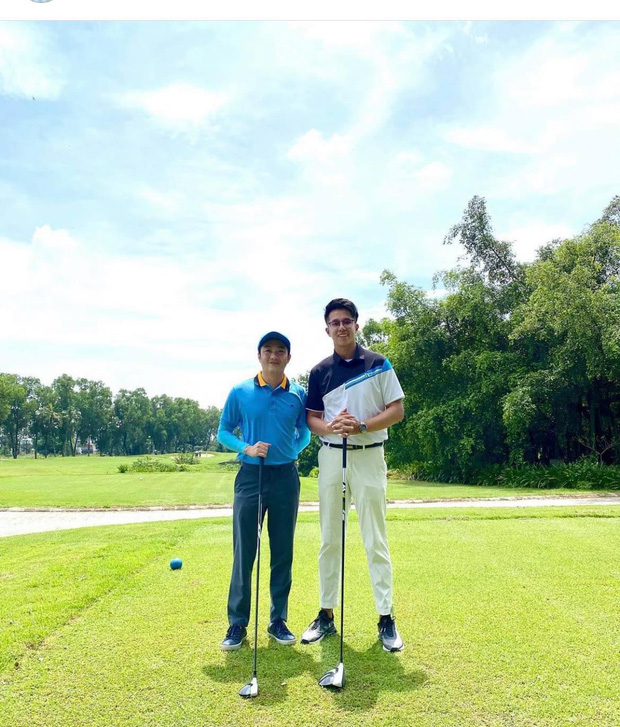 Đây là việc Hương Giang làm trong 2 ngày tái xuất showbiz, 'nghiện' bồ CEO lắm rồi nè! - 4 Đây là việc Hương Giang làm trong 2 ngày tái xuất showbiz, 'nghiện' bồ CEO lắm rồi nè! - 4