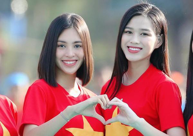 Đỗ Thị Hà đón tuổi 20 cùng hội bạn mỹ nhân, đọ sắc với Tiểu Vy bùng nổ visual có ai chịu lép vế? - 9 Đỗ Thị Hà đón tuổi 20 cùng hội bạn mỹ nhân, đọ sắc với Tiểu Vy bùng nổ visual có ai chịu lép vế? - 9