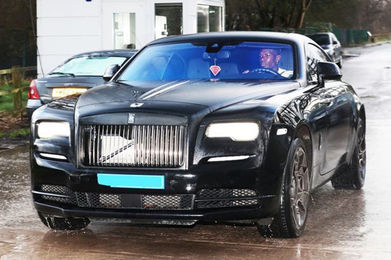 Paul Pogba may mắn thoát chết trong gang tấc - 1 Paul Pogba may mắn thoát chết trong gang tấc - 1