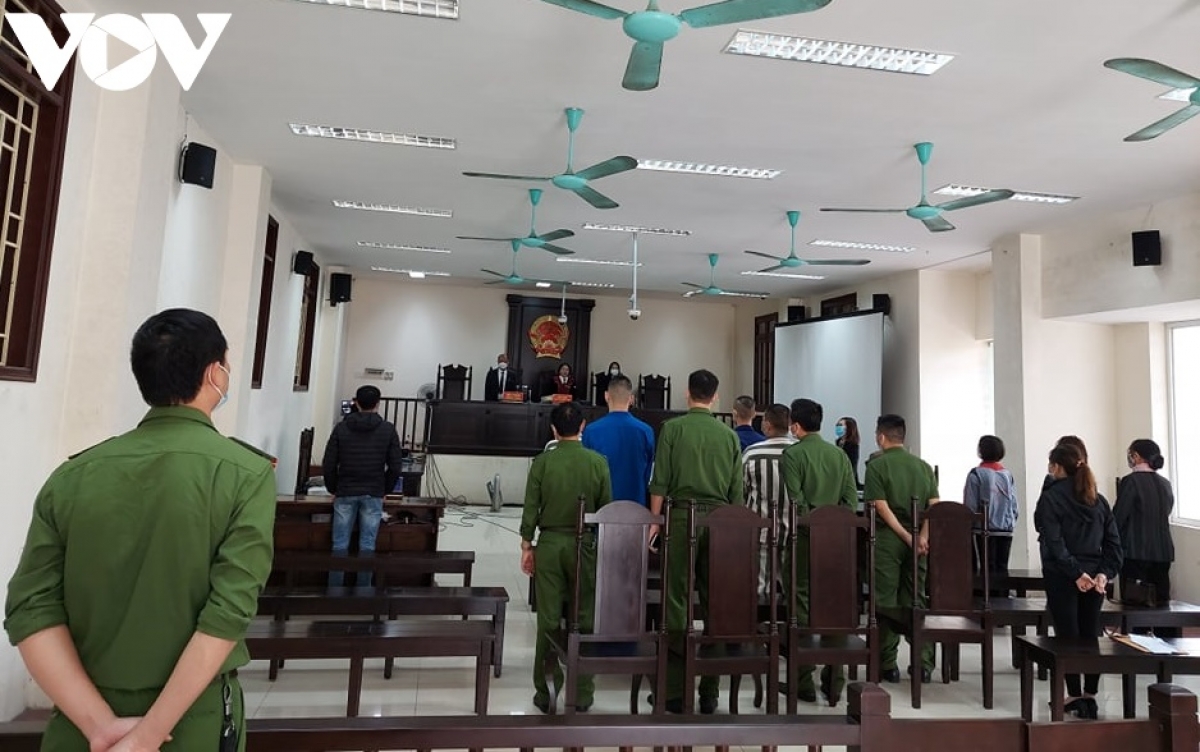 Xét xử vụ Cố ý gây thương tích liên quan đến con nuôi Nguyễn Xuân Đường - 1 Xét xử vụ Cố ý gây thương tích liên quan đến con nuôi Nguyễn Xuân Đường - 1