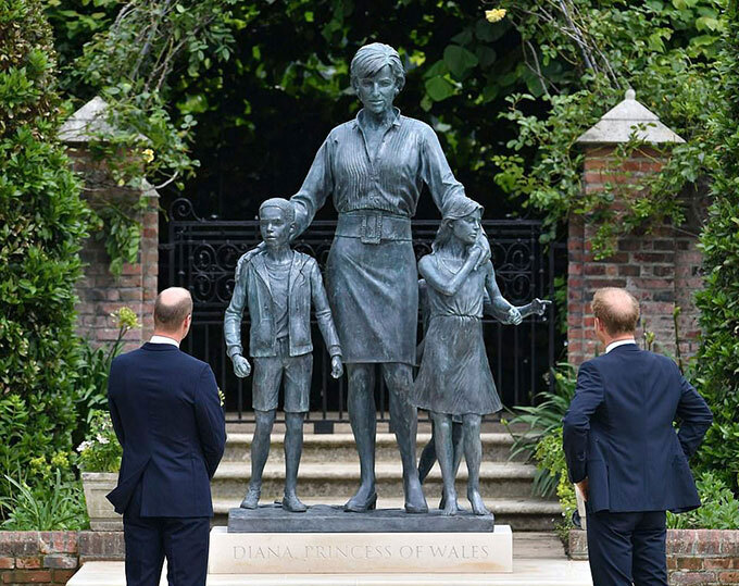 William nhắc đến Harry trong bài phát biểu cảm ơn - 1 William nhắc đến Harry trong bài phát biểu cảm ơn - 1