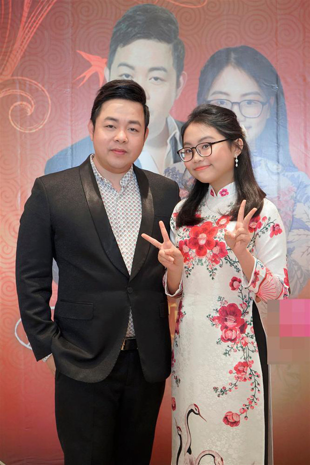 Quang Lê và mối lương duyên với 4 người con nuôi, sốc nhất chuyện 'tiểu ni cô' The Voice Kids bị ép đội tóc giả - 5 Quang Lê và mối lương duyên với 4 người con nuôi, sốc nhất chuyện 'tiểu ni cô' The Voice Kids bị ép đội tóc giả - 5