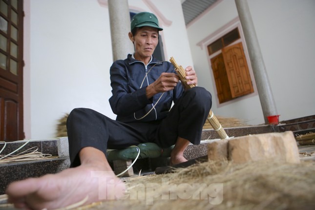 Làng nghề chổi đót hàng trăm năm tuổi ở Hà Tĩnh - 15 Làng nghề chổi đót hàng trăm năm tuổi ở Hà Tĩnh - 15