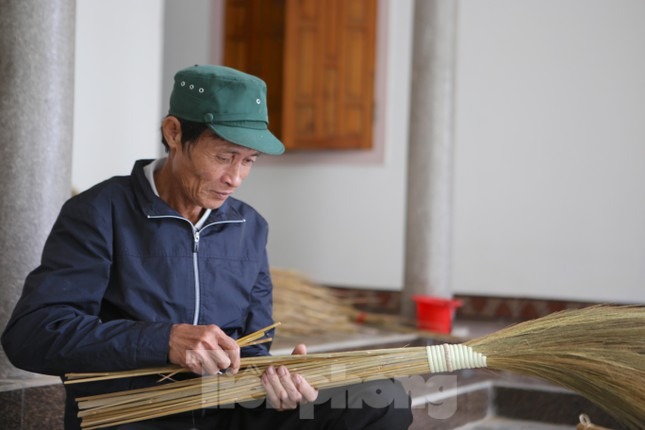 Làng nghề chổi đót hàng trăm năm tuổi ở Hà Tĩnh - 17 Làng nghề chổi đót hàng trăm năm tuổi ở Hà Tĩnh - 17