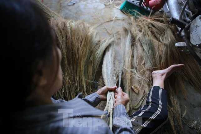 Làng nghề chổi đót hàng trăm năm tuổi ở Hà Tĩnh - 7 Làng nghề chổi đót hàng trăm năm tuổi ở Hà Tĩnh - 7