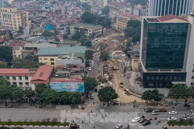 Đường Huỳnh Thúc Kháng kéo dài ‘treo’ gần 20 năm giờ ra sao? Đường Huỳnh Thúc Kháng kéo dài ‘treo’ gần 20 năm giờ ra sao?