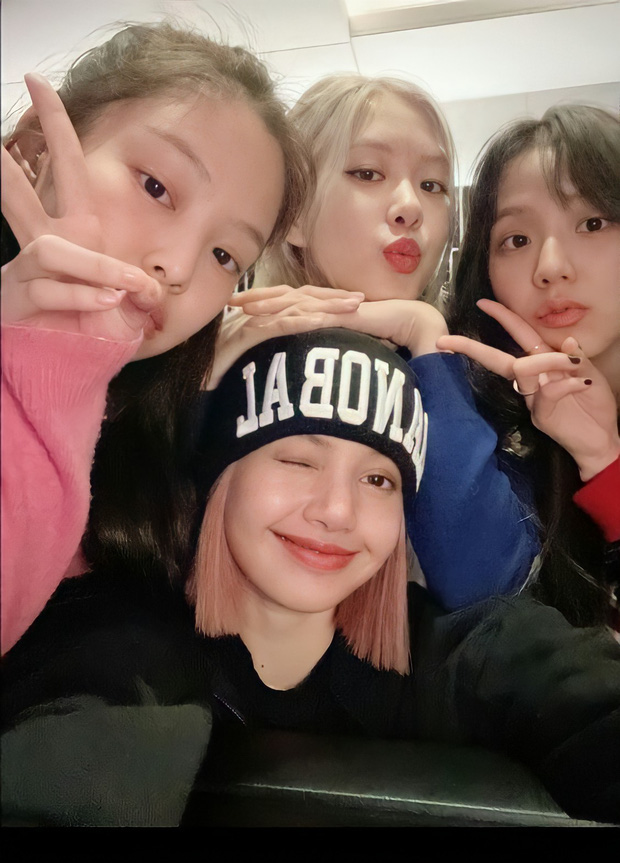 Lisa (BLACKPINK) dương tính với Covid-19 - 3 Lisa (BLACKPINK) dương tính với Covid-19 - 3