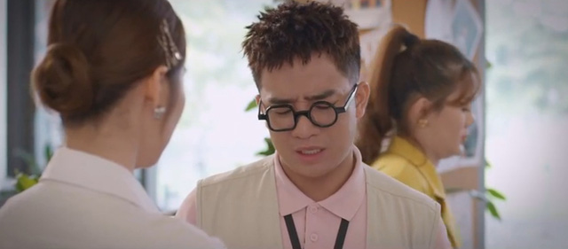 Thương ngày nắng về tập 5: Hồng Đăng bị Lan Phương quát như con, Đình Tú 'sốc' khi Huyền Lizzie bắt cởi áo ngay lần đầu gặp mặt - 7 Thương ngày nắng về tập 5: Hồng Đăng bị Lan Phương quát như con, Đình Tú 'sốc' khi Huyền Lizzie bắt cởi áo ngay lần đầu gặp mặt - 7