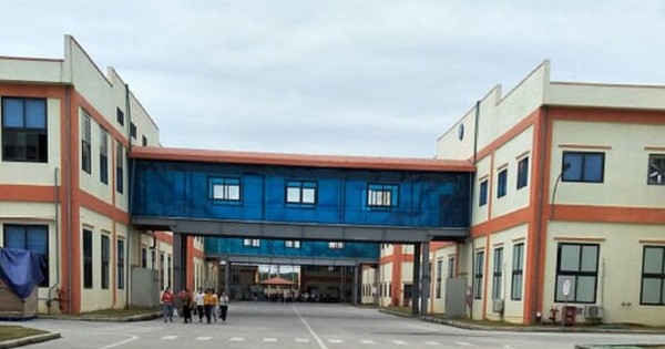 2 người tử vong sau khi tiêm mũi 2 vắc-xin phòng Covid-19 2 người tử vong sau khi tiêm mũi 2 vắc-xin phòng Covid-19