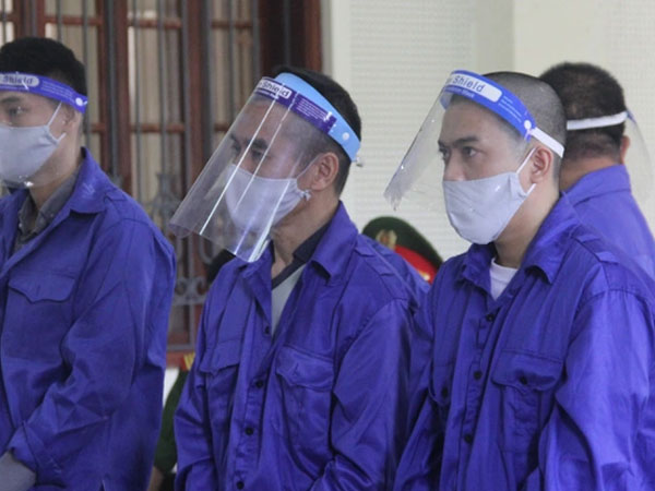 Mua bán số ma túy đặc biệt lớn, 5 bị cáo lĩnh án tử hình Mua bán số ma túy đặc biệt lớn, 5 bị cáo lĩnh án tử hình