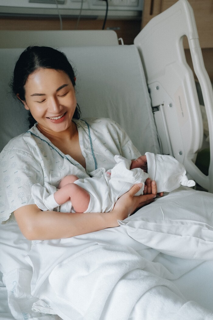 Vlogger Giang Ơi đã hạ sinh con đầu lòng, còn hé lộ luôn chân dung nhóc tỳ - 2 Vlogger Giang Ơi đã hạ sinh con đầu lòng, còn hé lộ luôn chân dung nhóc tỳ - 2