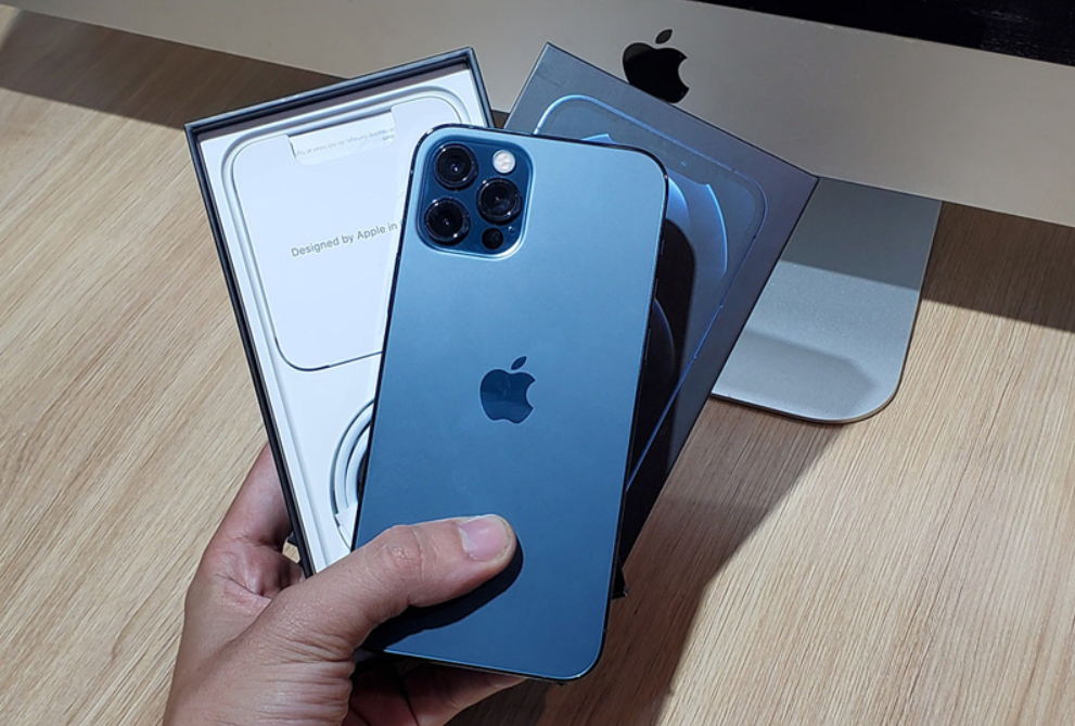 iPhone 13 giữ giá tốt chưa từng có, hơn các mẫu iPhone mọi thời iPhone 13 giữ giá tốt chưa từng có, hơn các mẫu iPhone mọi thời