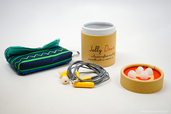 Những mẫu tai nghe Make in Vietnam từng khiến dân tình 'phát sốt' Những mẫu tai nghe Make in Vietnam từng khiến dân tình 'phát sốt'